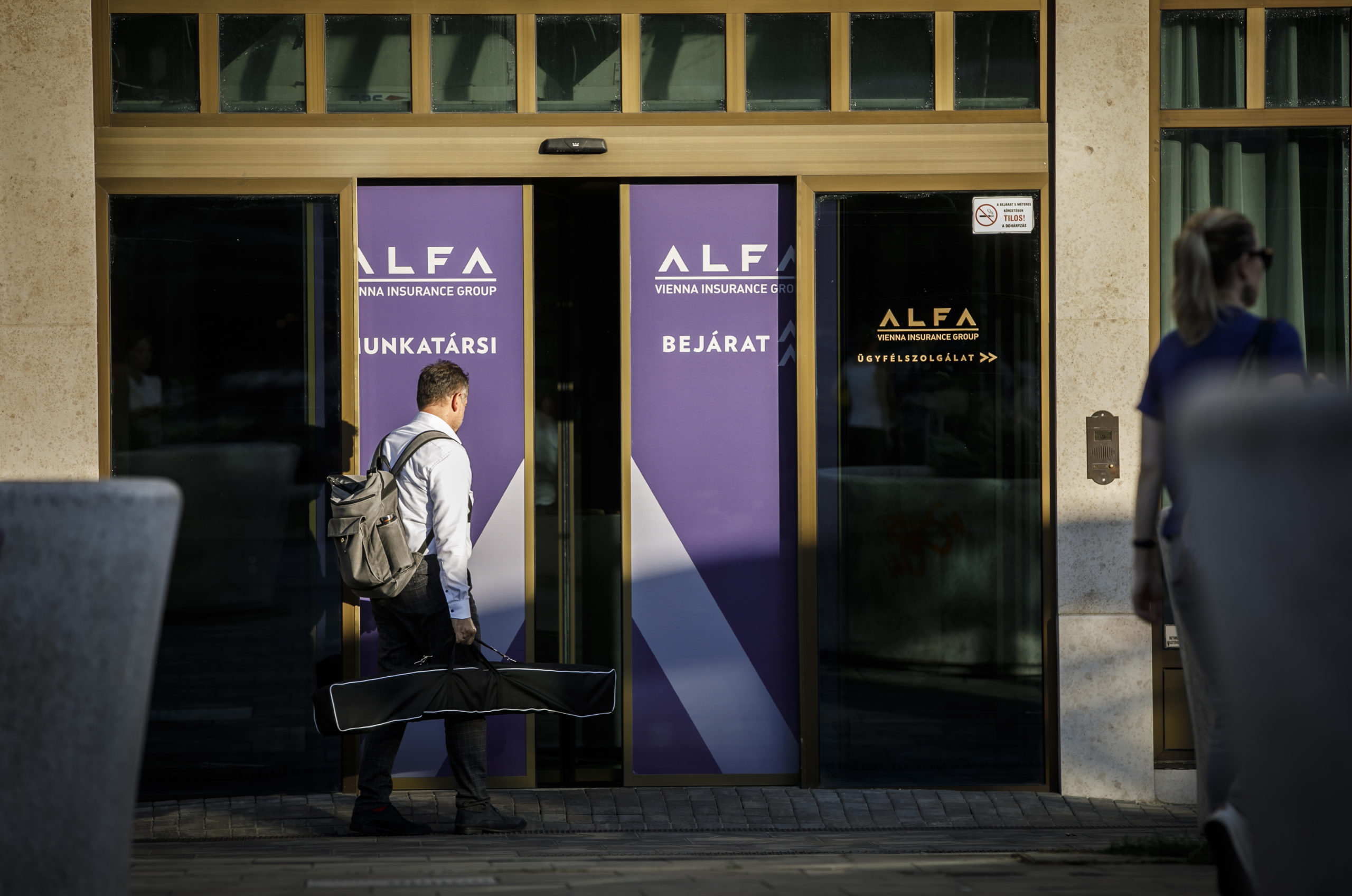 Alfa biztosító 02